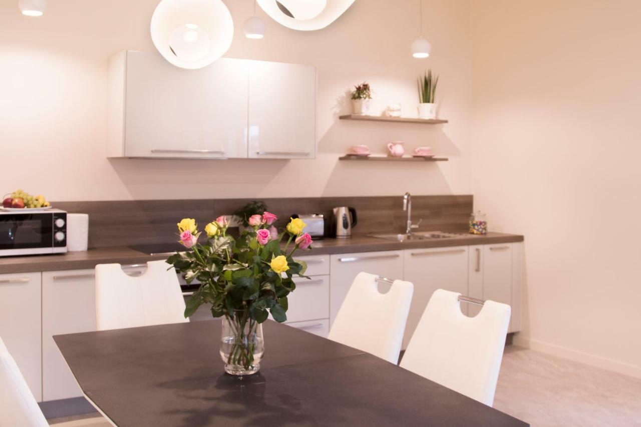 Luksusowy Apartament Swietego Jana Na Rynku Krakov Exteriér fotografie
